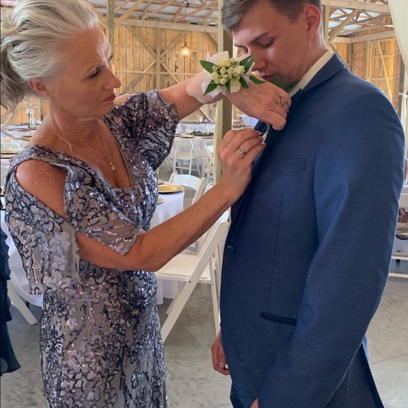 Mother of the bride dress - Picture 2 of 7